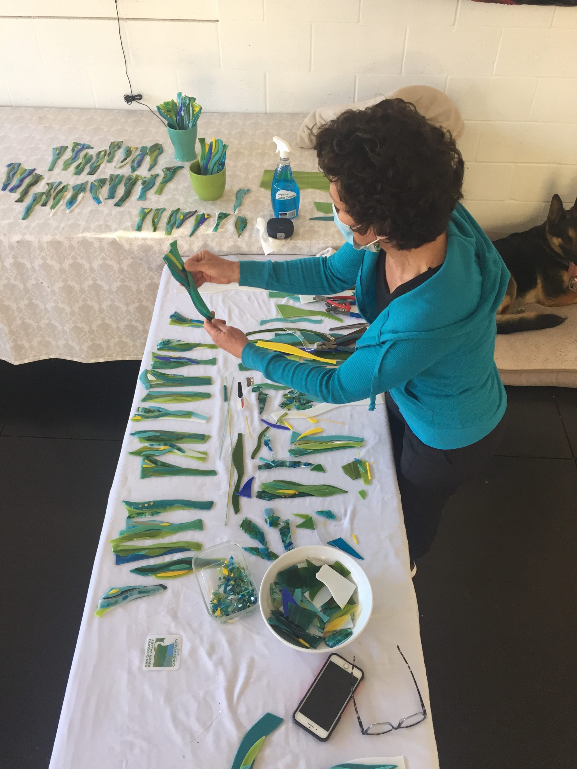 Donors Receive Gifts of Glass Art